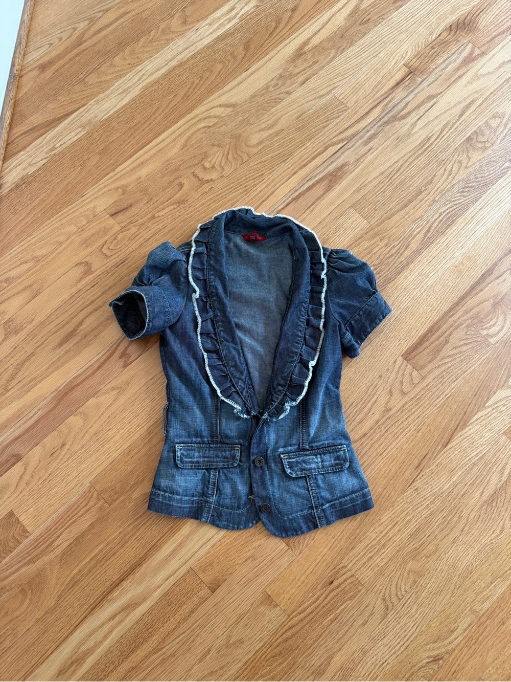 Y2K vintage guess Jean denim ruffle top button down